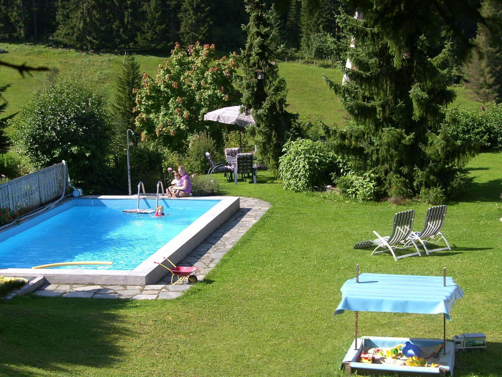 Gaestehaus Elisabeth Radstadt Bagian luar foto