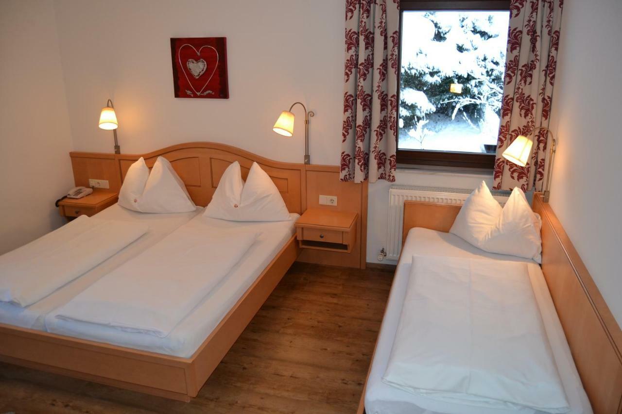 Gaestehaus Elisabeth Radstadt Bagian luar foto