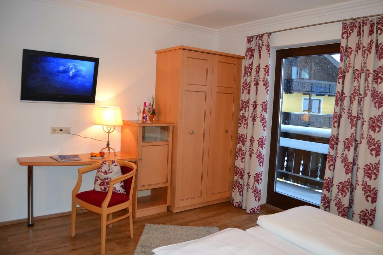 Gaestehaus Elisabeth Radstadt Bagian luar foto