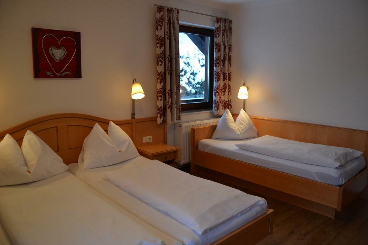 Gaestehaus Elisabeth Radstadt Bagian luar foto